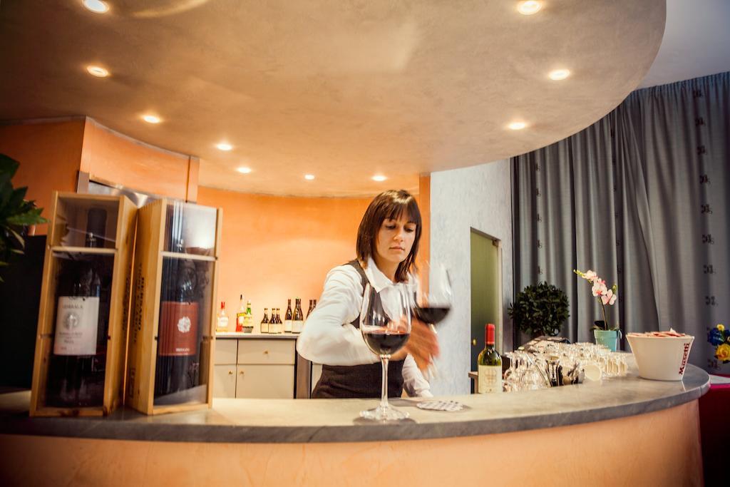 Hotel Salera Asti Dış mekan fotoğraf